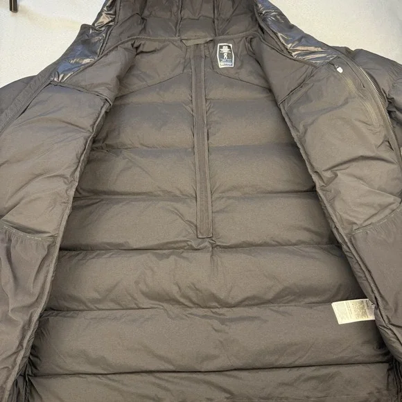 On Cloud Puffer Insulated Men's Challenger Jacket Black Sz Large Run On Cloud - Picture 8 of 16